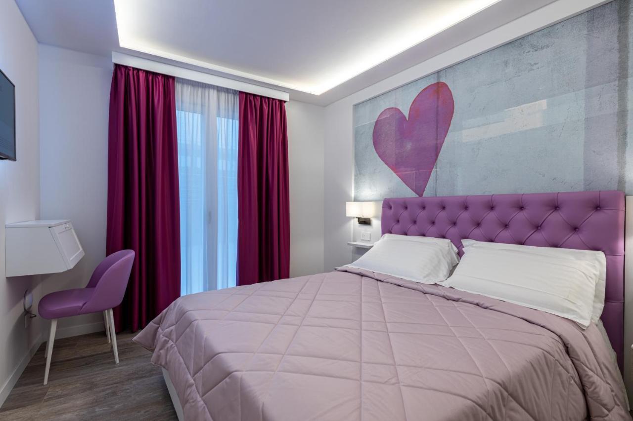 Petit Hotel Prato  Exterior photo